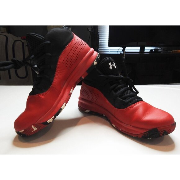 Under Armour Boys Lockdown Red Basketball Sneakers Size 3 Youth - Sporty Style, - Picture 2 of 8
